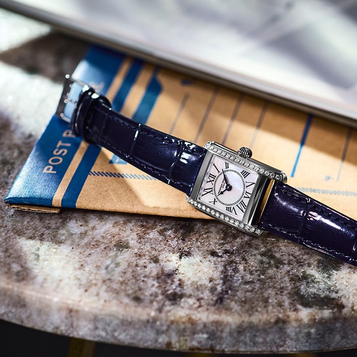 フレデリック・コンスタント(FREDERIQUE CONSTANT) クラシック カレ